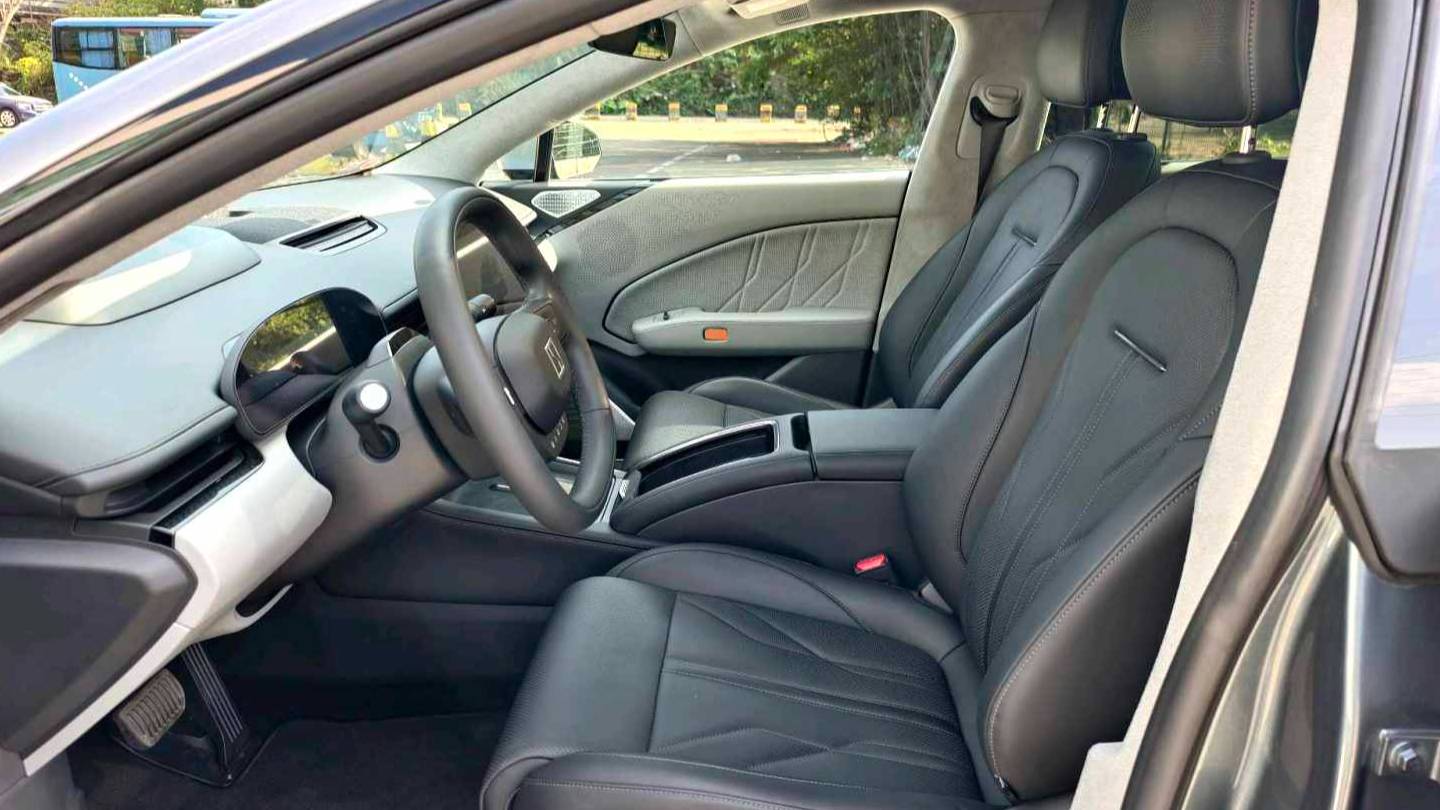 ZEEKR 2024 007 4WD Intelligent Driving Edition 75kWh