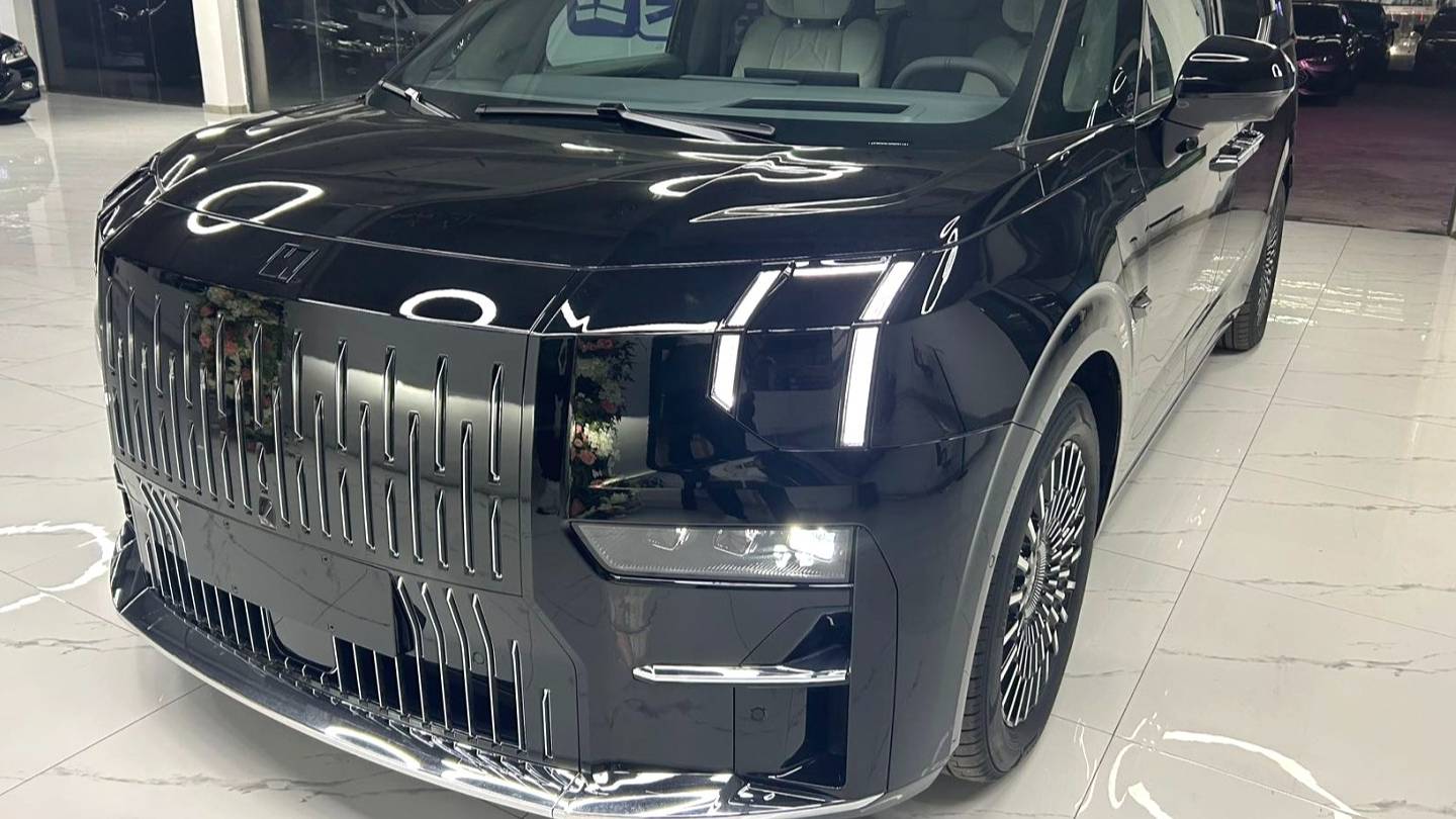 ZEEKR 2024 009 Seven seater aisle version four-wheel drive 108kWh