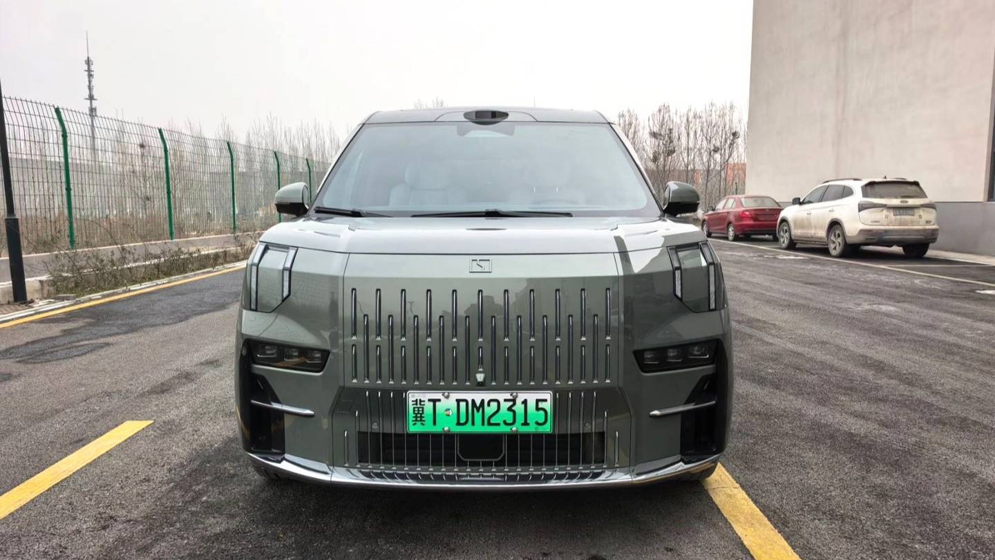 ZEEKR 2024 009 Seven seater aisle version four-wheel drive 108kWh