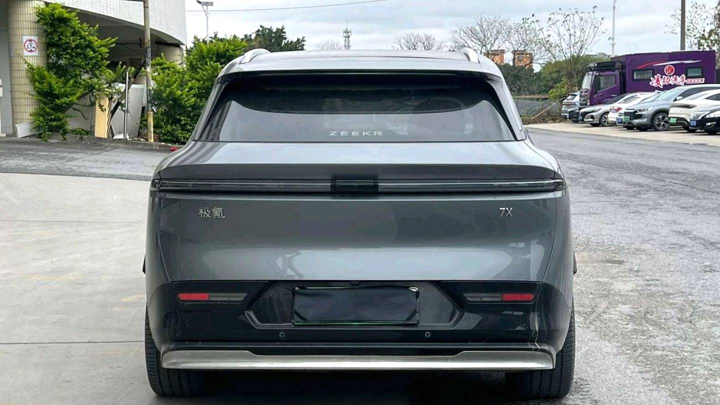 ZEEKR 2025 7X 100kWh Long Range Rear Drive Intelligent Driving Edition