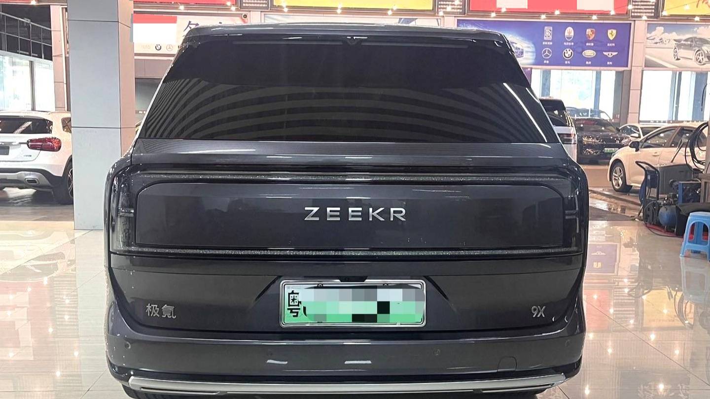 ZEEKR 2025 9X  Ultra Edition 70kWh