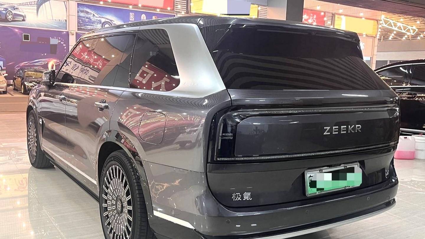 ZEEKR 2025 9X  Ultra Edition 70kWh