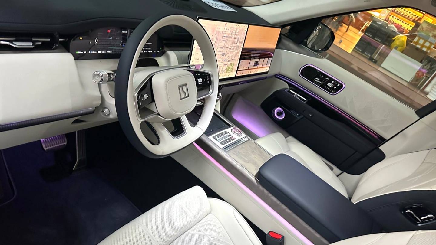 ZEEKR 2025 9X Max version 55kWh