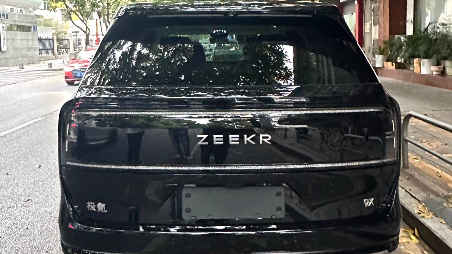 ZEEKR 2025 9X Max version 55kWh