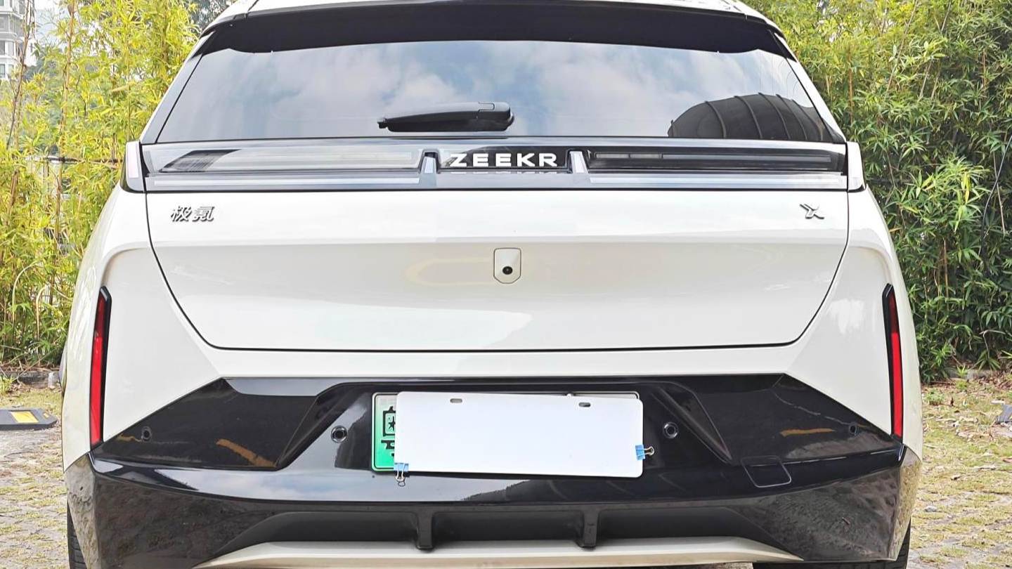 ZEEKR 2023 X Rear wheel drive ME version 5-seater