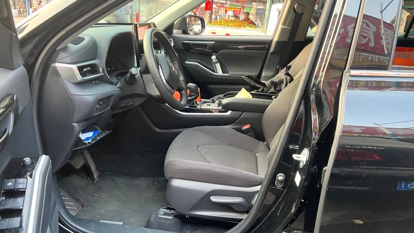 Toyota 2024 Highlander‌ 2.5L Intelligent Hybrid Dual Engine Two Drive Elite Edition 7