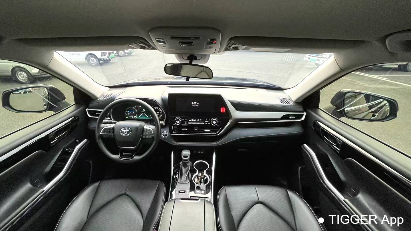 Toyota 2024 Highlander‌ 2.5L Intelligent Hybrid Dual Engine Two Drive Elite Edition 7