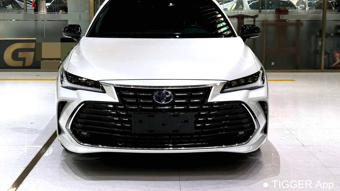 Toyota 2023 Avalon Double engine 2.5L 20th Anniversary Platinum Commemoration