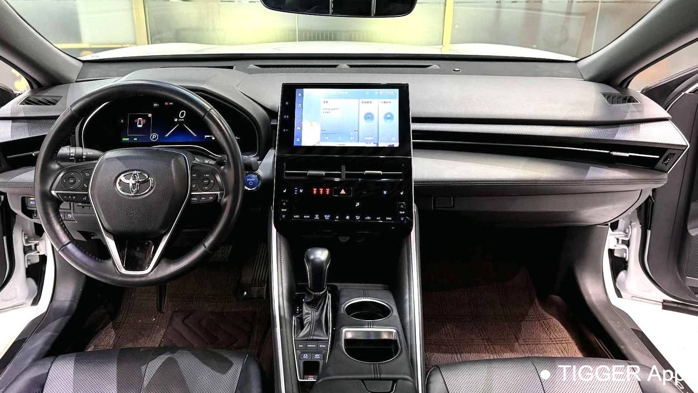 Toyota 2023 Avalon Double engine 2.5L 20th Anniversary Platinum Commemoration