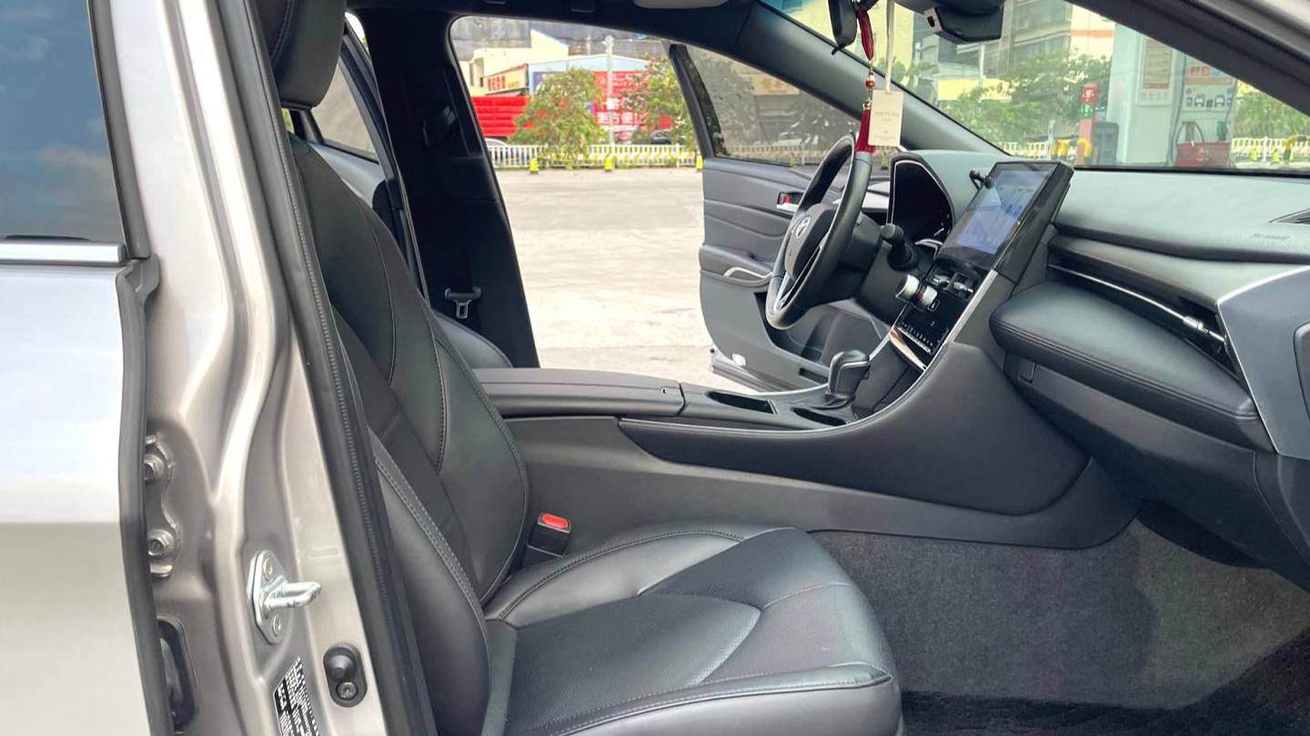 Toyota 2022 Avalon 2.0L Luxury Edition