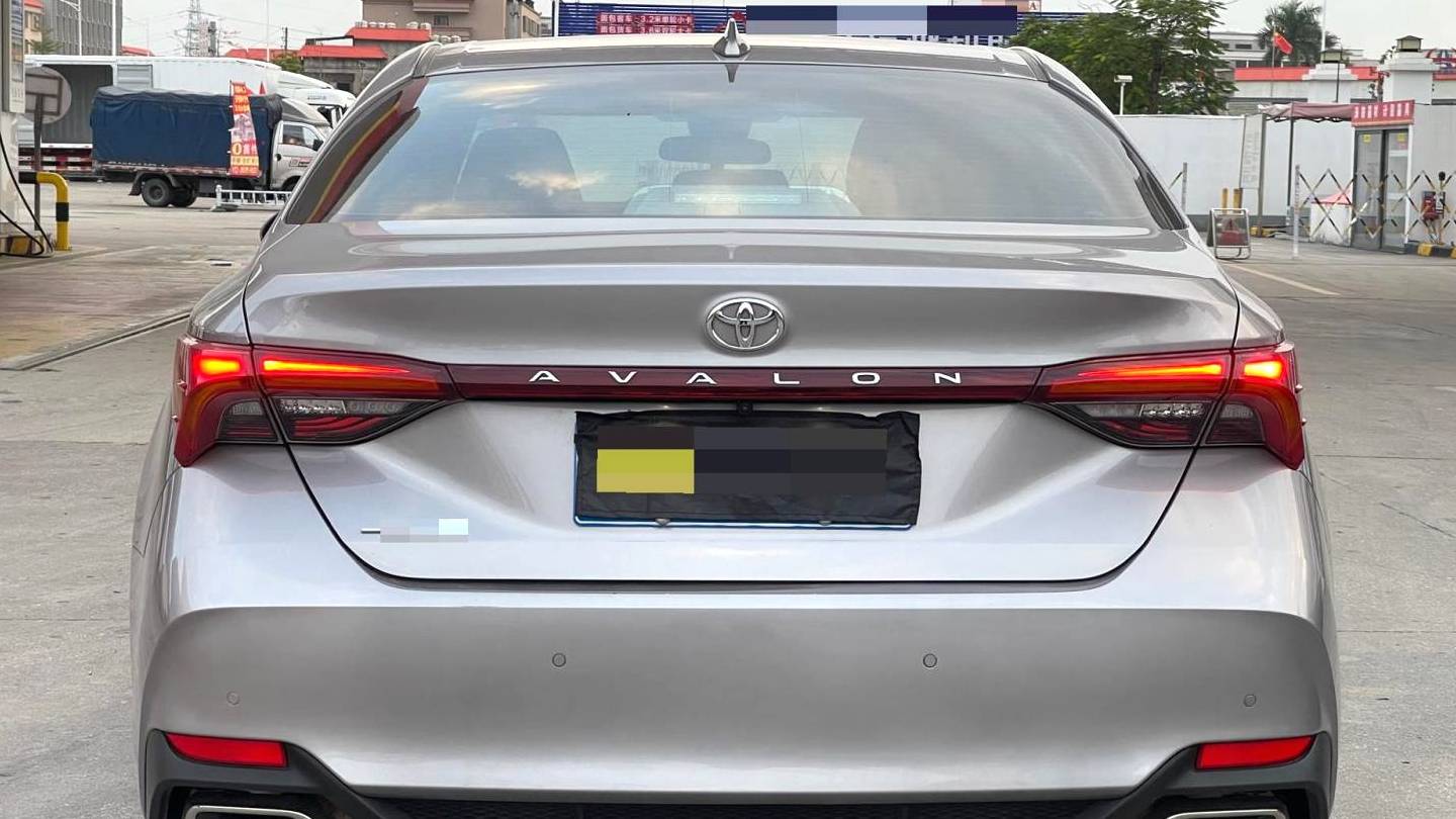 Toyota 2022 Avalon 2.0L Luxury Edition