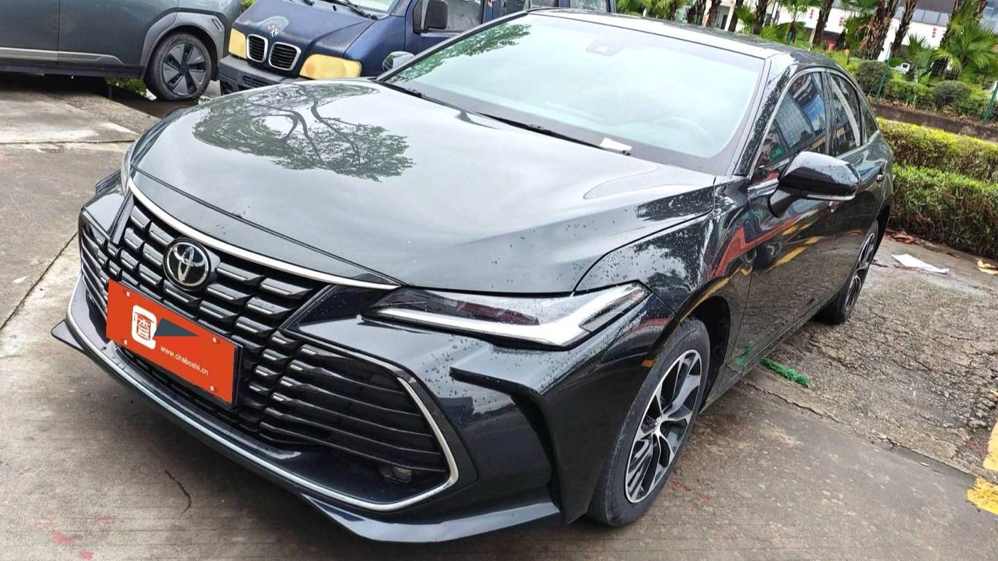 Toyota 2023 Avalon 2.0L Premium Edition