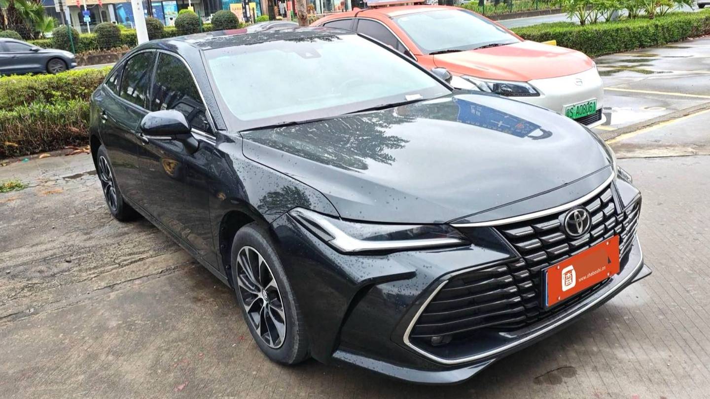 Toyota 2023 Avalon 2.0L Premium Edition