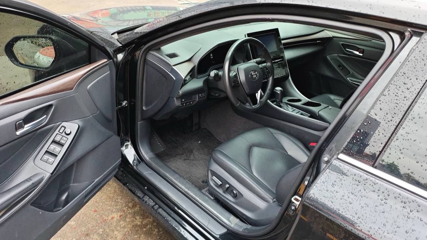 Toyota 2023 Avalon 2.0L Premium Edition