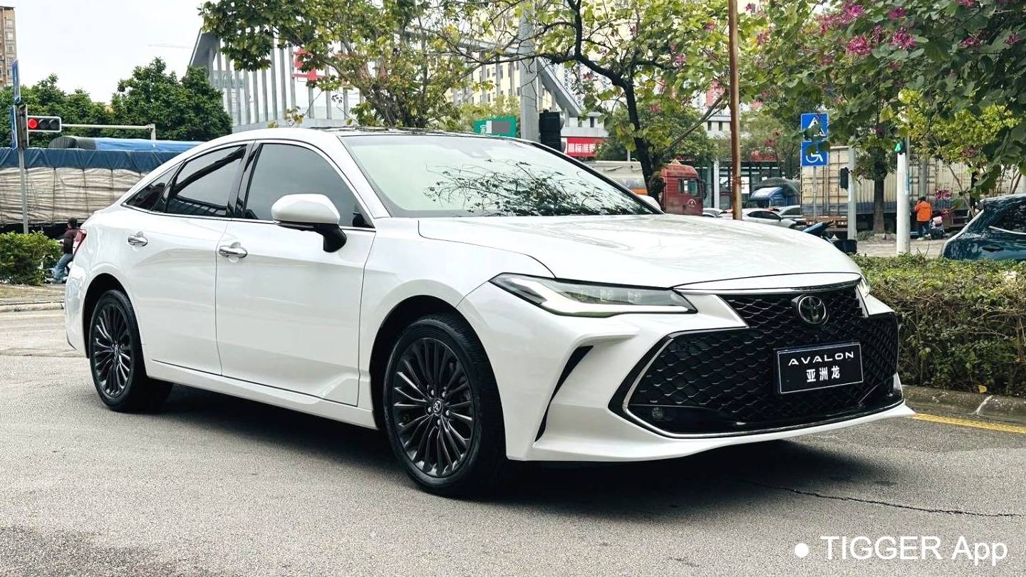 Toyota 2022 Avalon 2.5L Touring Premium Edition