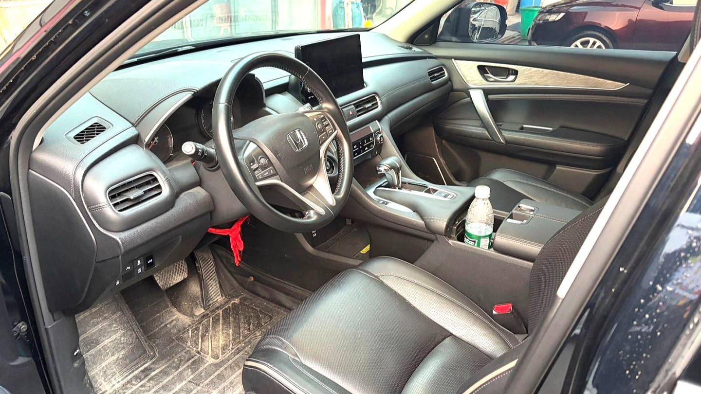 HONDA 2023 AVANCIER 240TURBO 2WD Phantom Night Premium Edition