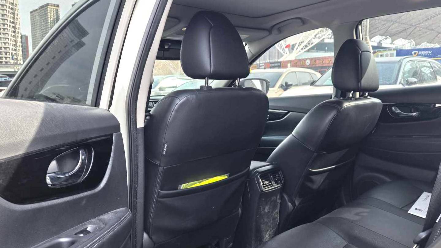 Geely 2025 EMGRAND 4th Generation Champion Edition 1.5L CVT Flagship Model