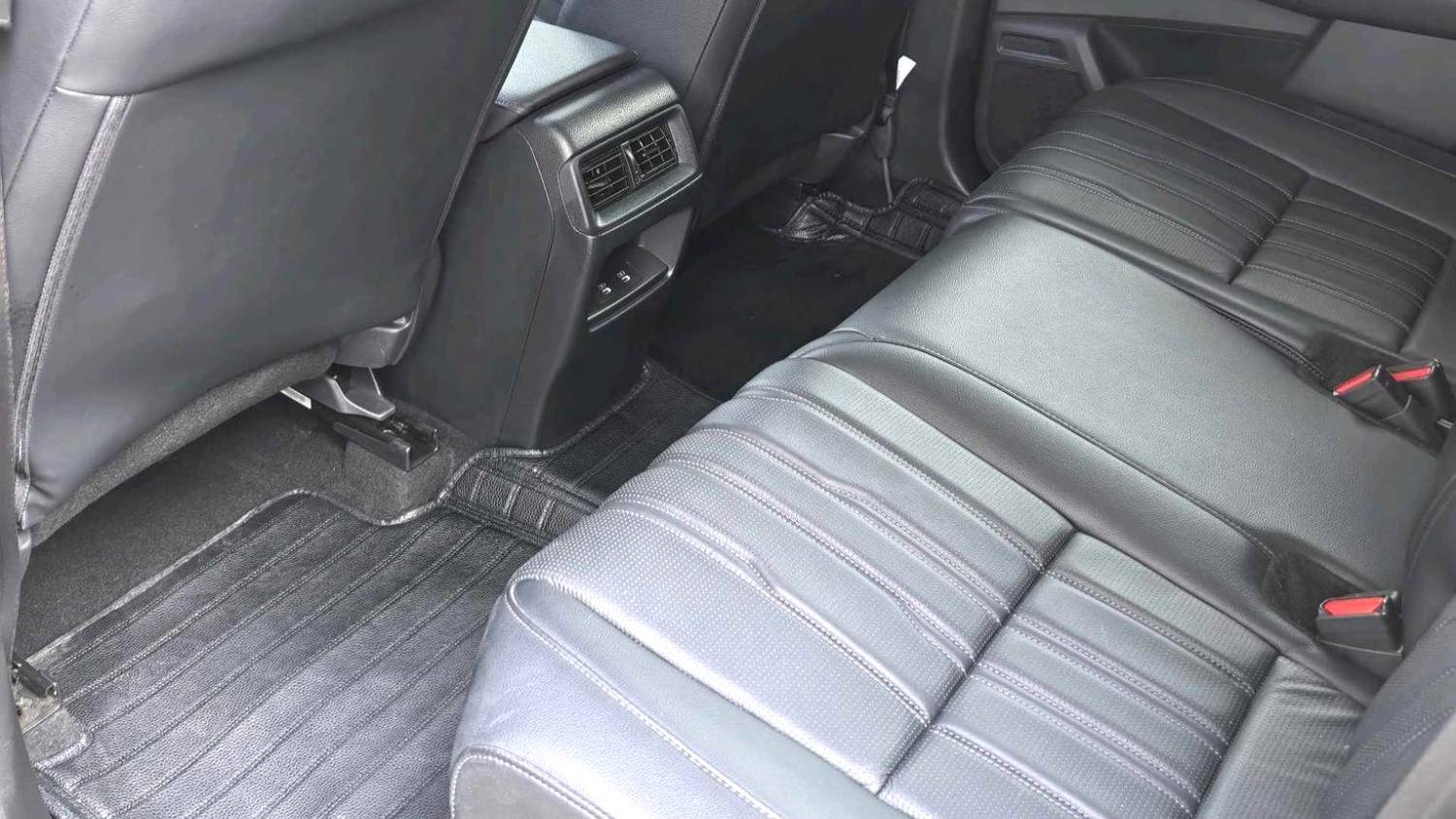 HONDA 2023 BREEZE 240TURBO 2WD Luxury Edition 5-seater