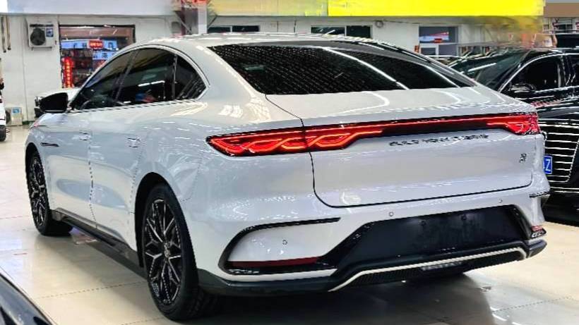 BYD 2024 HAN EV Honor Edition 506KM Front wheel Drive Prestige Model