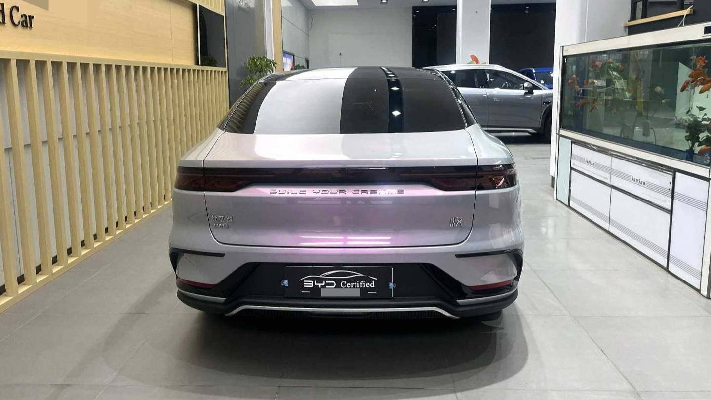 BYD 2023 HAN DM-i Champion Edition 121KM Premium Edition