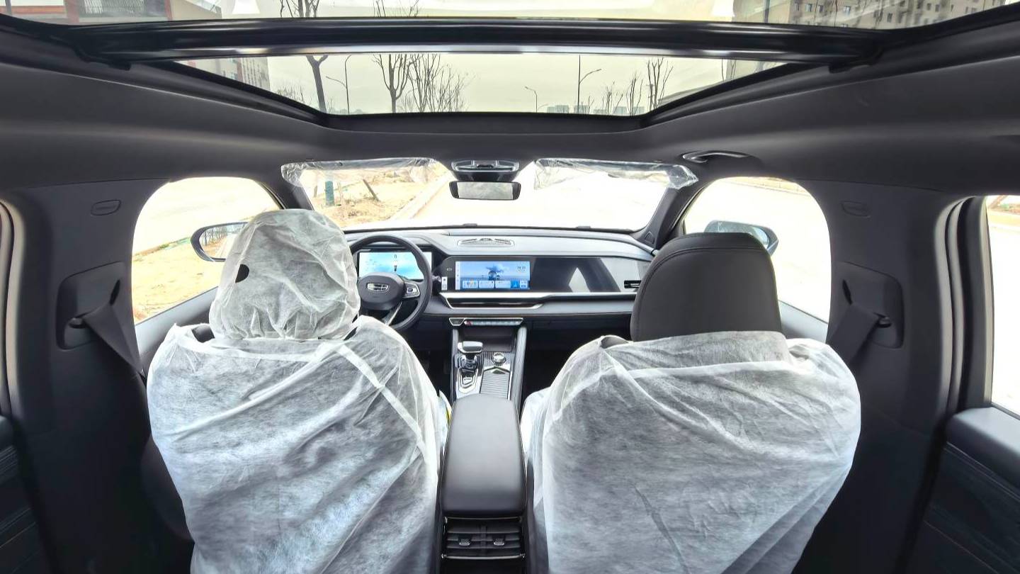 Geely 2024 Monjaro 2.0TD DCT EVO two wheel drive long wind version