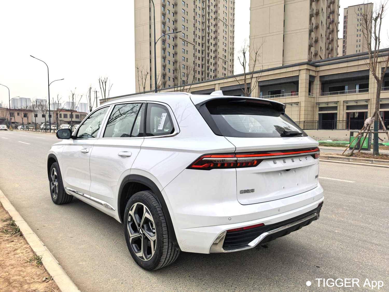 Geely 2024 Monjaro 2.0TD DCT EVO two wheel drive long wind version