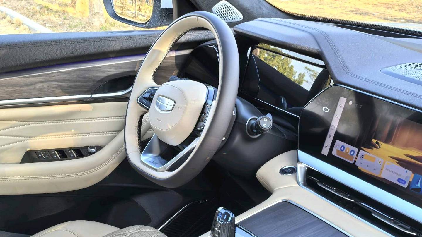 Geely 2025 Monjaro Dongfang Yao 2.0TD Automatic Star Picking Edition