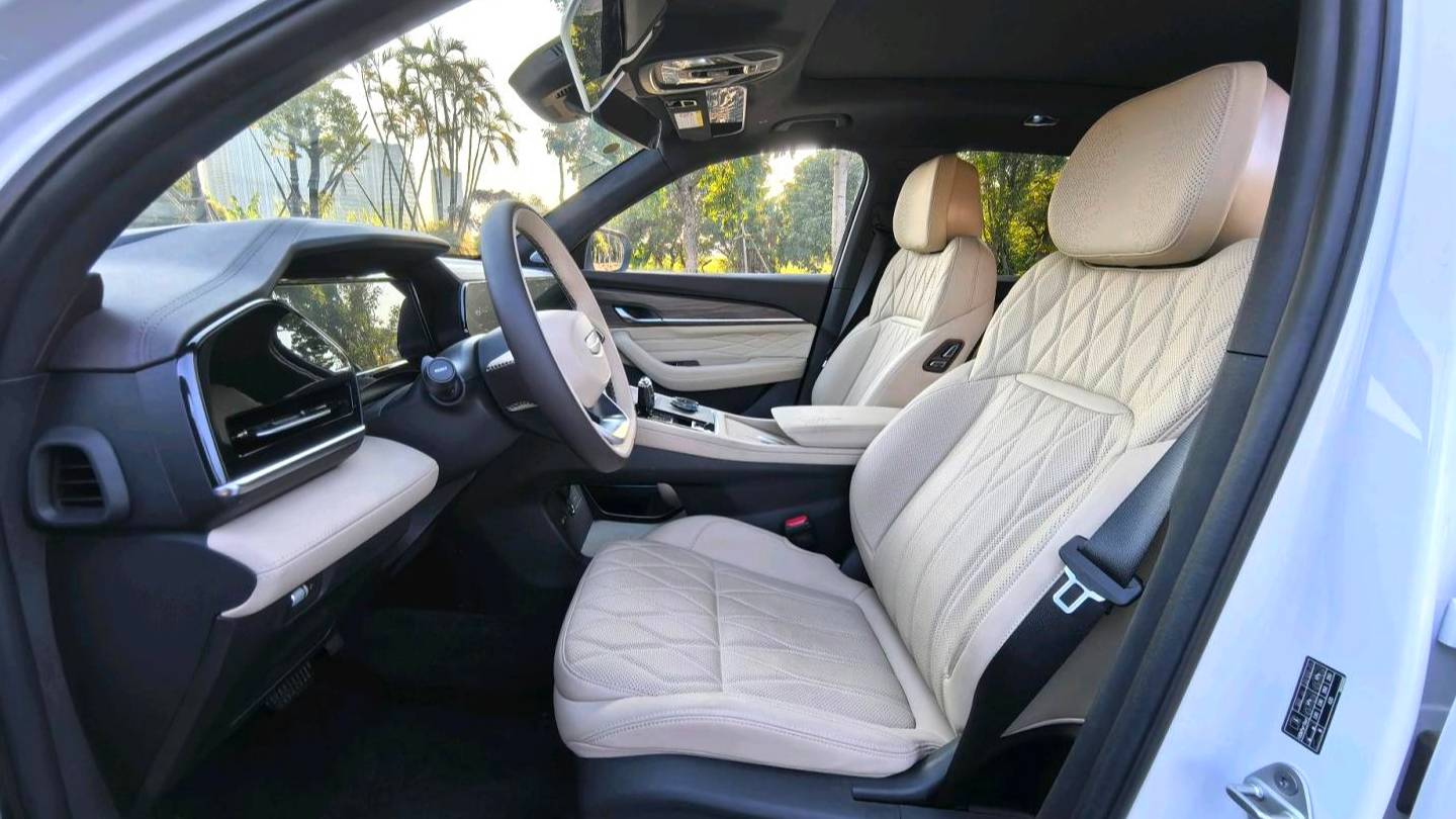 Geely 2025 Monjaro Dongfang Yao 2.0TD Automatic Star Picking Edition