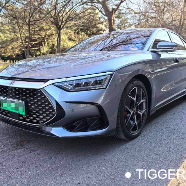 BYD 2022 HAN DM-i 242KM flagship model Used Car