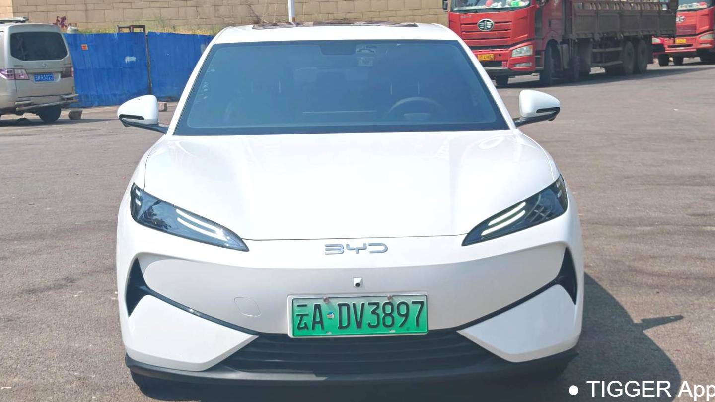 BYD 2025 e7 520 Zhihui Travel Edition