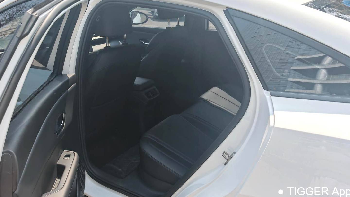 BYD 2025 e7 520 Zhihui Travel Edition