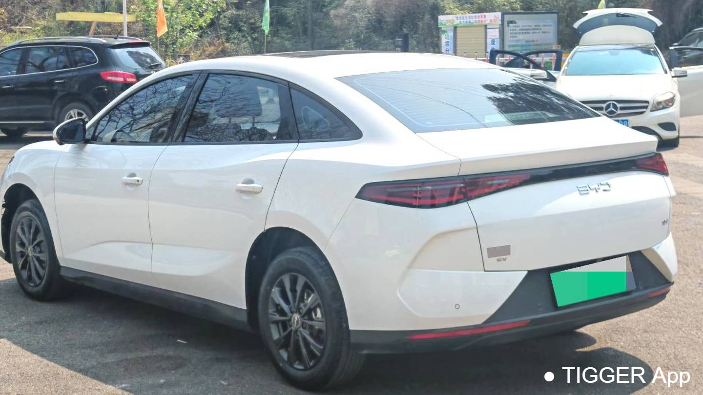 BYD 2025 e7 520 Zhihui Travel Edition