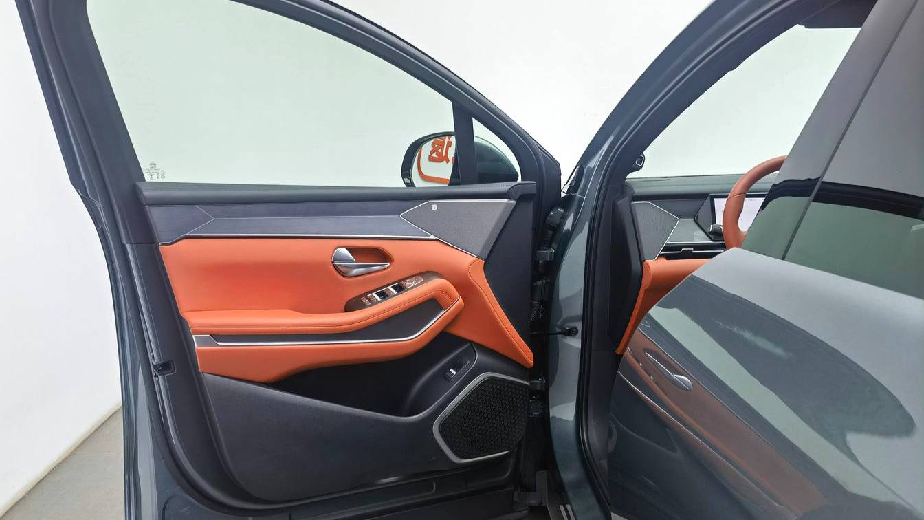 BYD 2025 TANG L EV 600KM four-wheel drive LiDAR flagship model