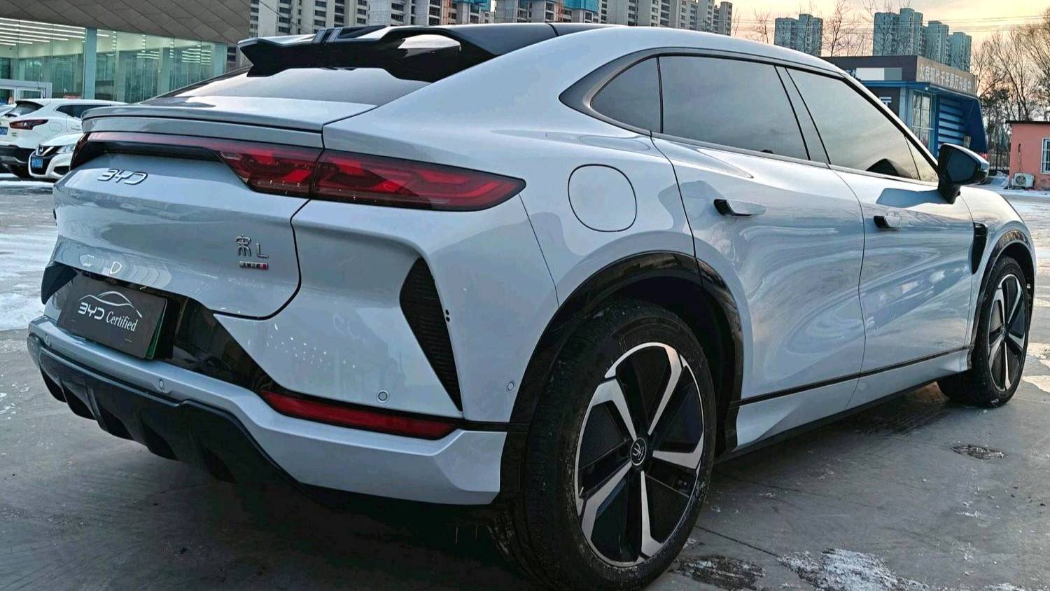 BYD 2025 SONG L EV 662km Excellent Intelligent Driving Model