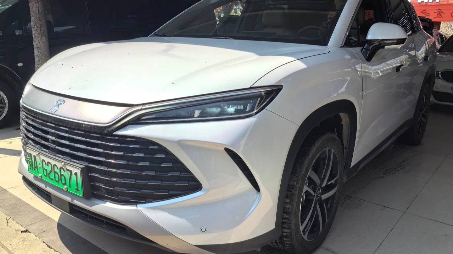 BYD 2024 SONG L DM-i 112km overtaking type