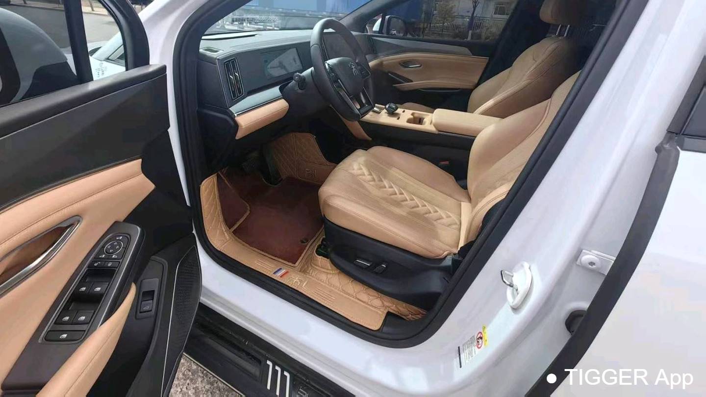 BYD 2024 SONG L DM-i 112km Leading Type