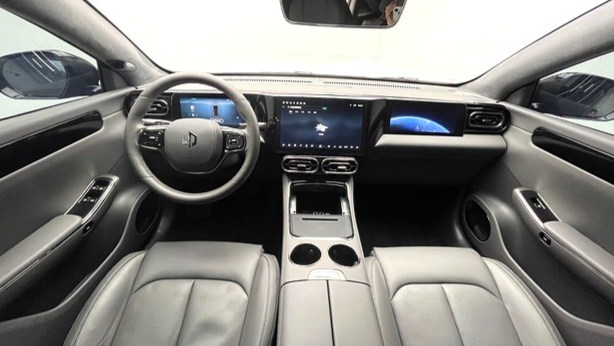 LEAP 2023 C01 525 Intelligent Version