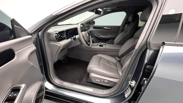 LEAP 2023 C01 525 Intelligent Version