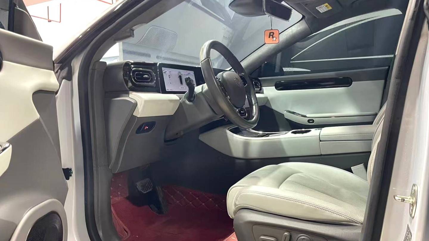 LEAP 2022 C01 Rear wheel drive ultra long endurance version