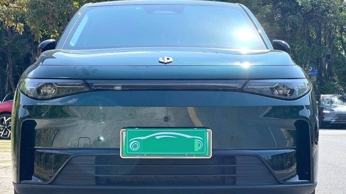 LEAP 2025 C10 210 Smart Edition