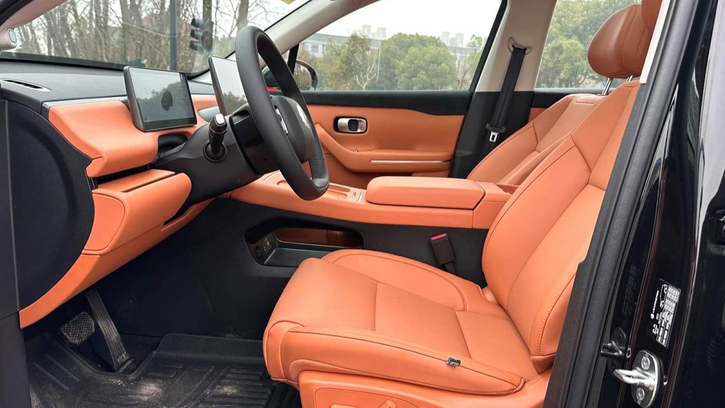 LEAP 2026 C10 605 Enjoyment Edition