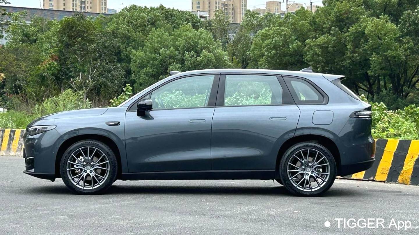 LEAP 2024 C10 210 Smart Edition