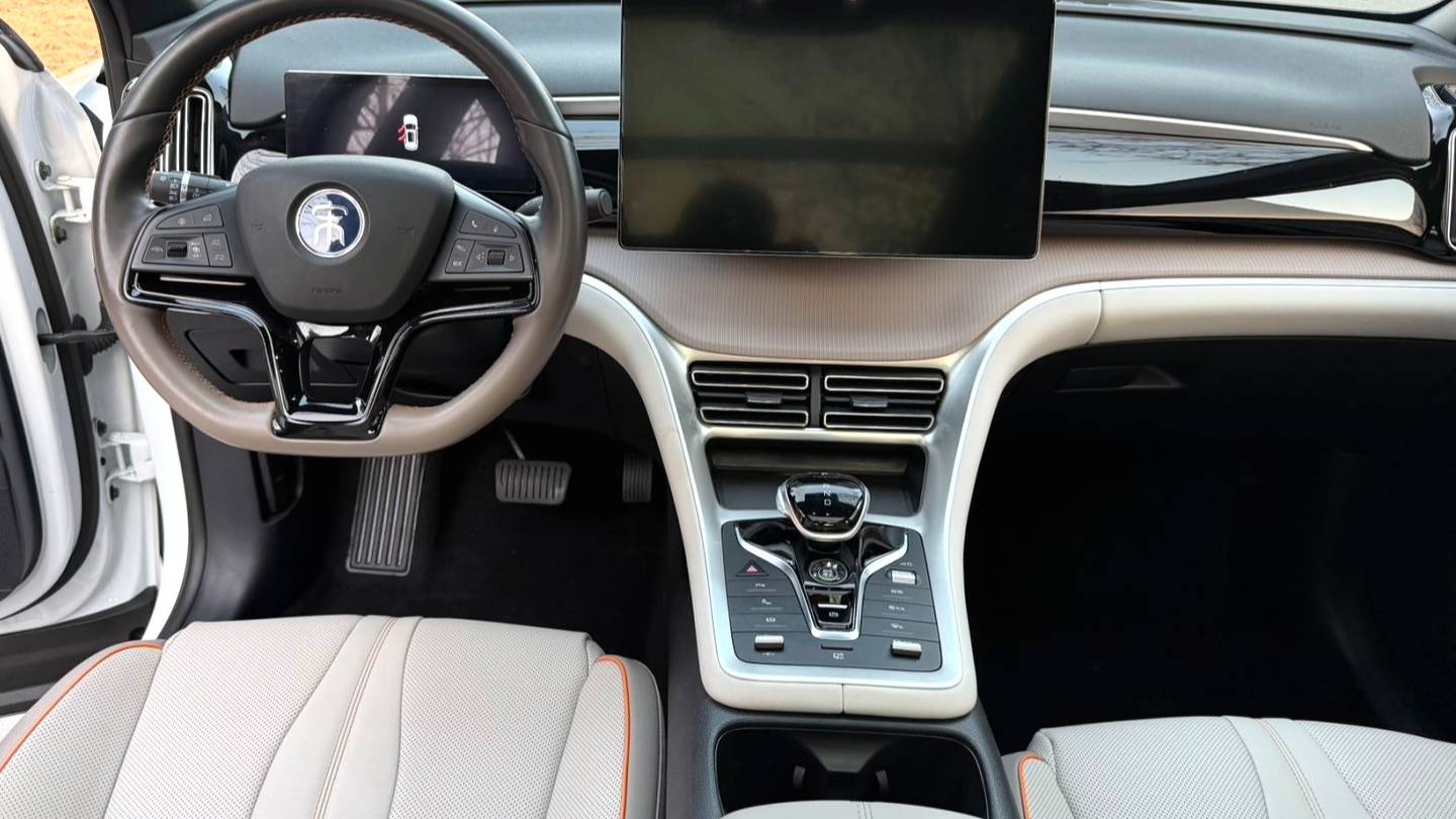 BYD 2024 SONG Pro Honor DM-i 110KM Excellence Edition