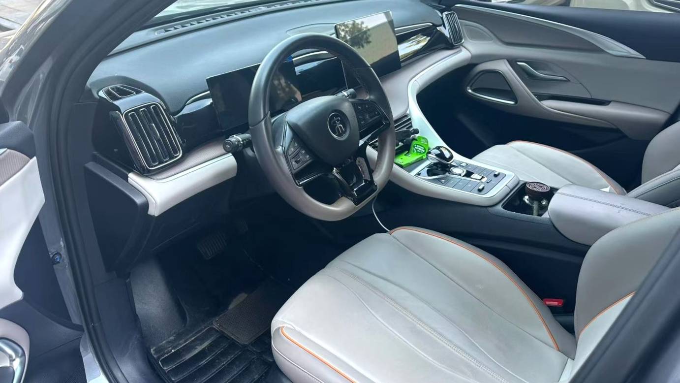 BYD 2024 SONG Pro Honor Edition DM-i 71KM Navigation Type