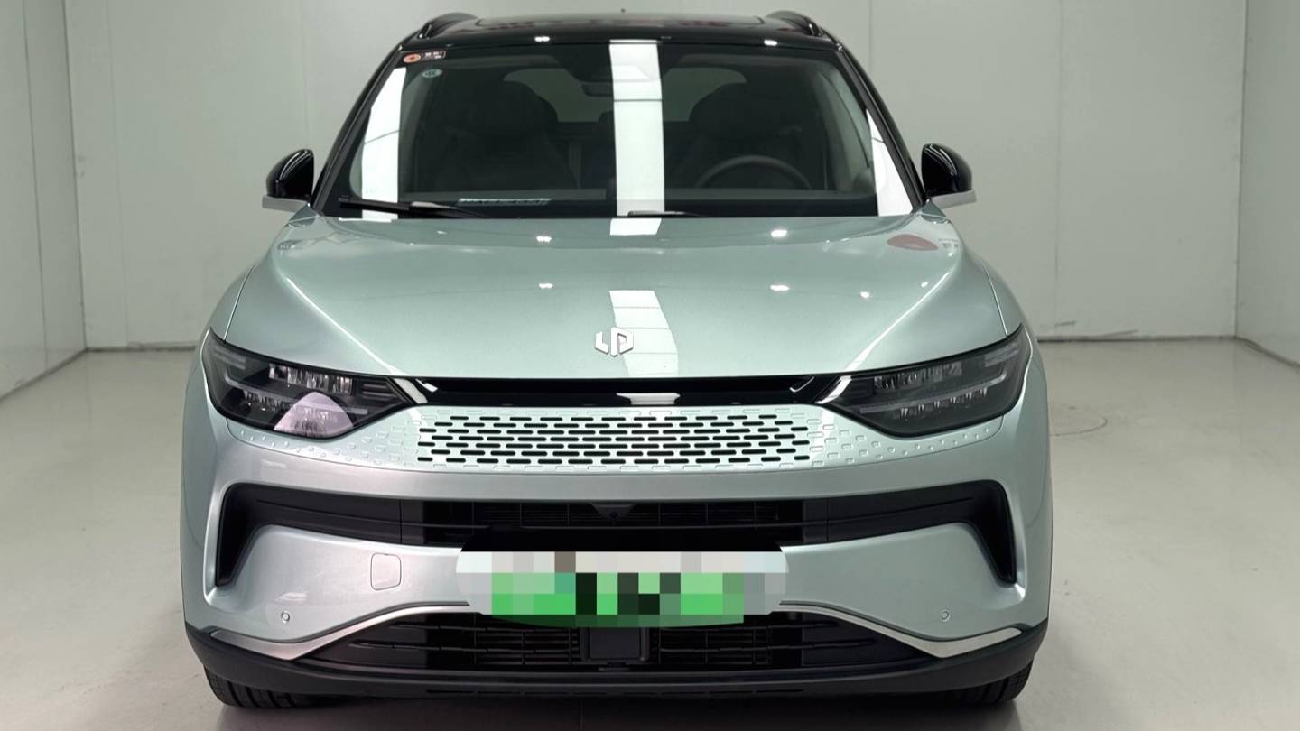 LEAP 2023 C11 Extended Range 285 Smart Edition