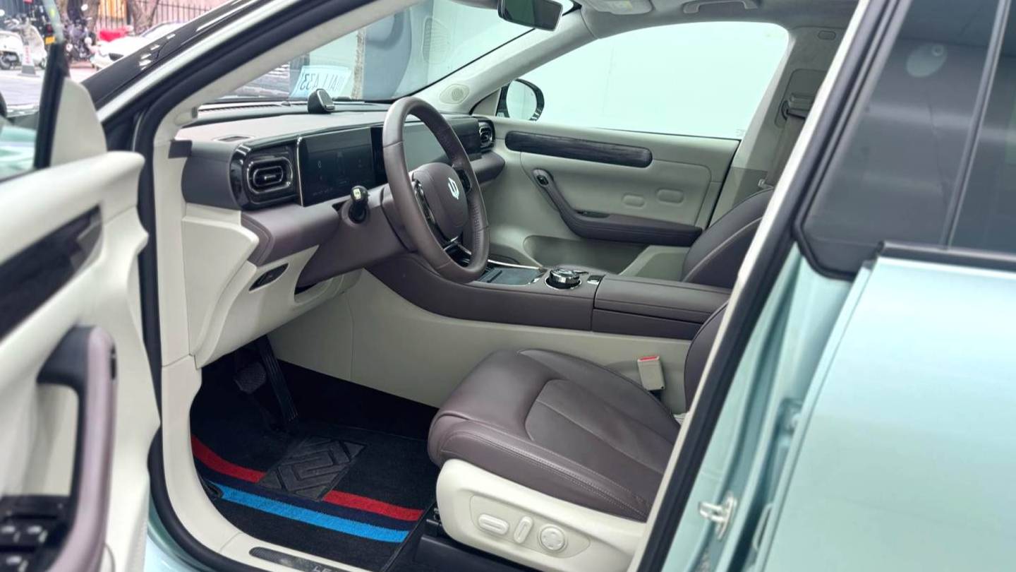 LEAP 2023 C11 Extended Range 285 Smart Edition