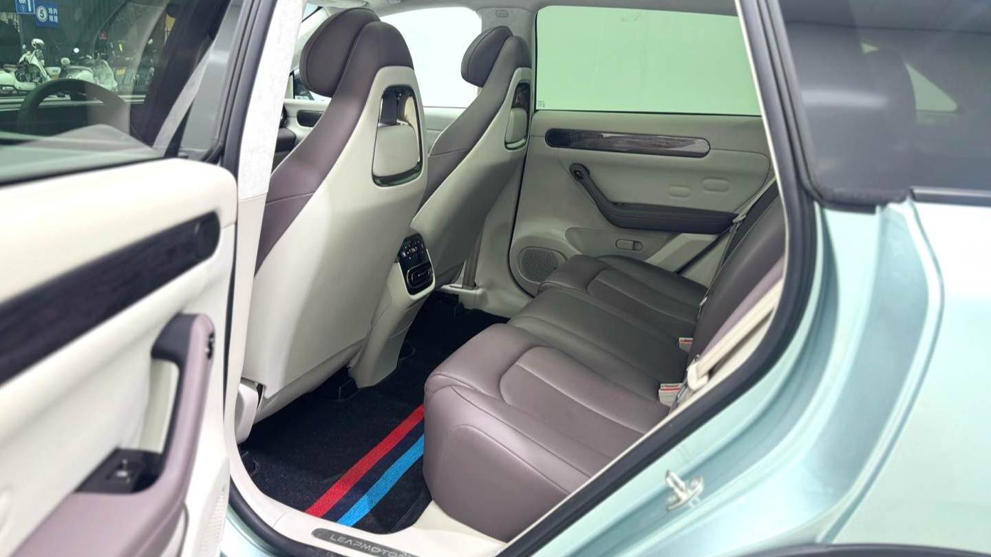 LEAP 2023 C11 Extended Range 285 Smart Edition