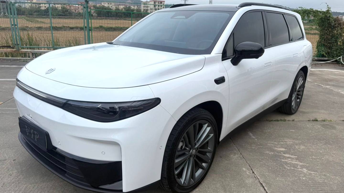 LEAP 2024 C16 Pure Electric 520 Premium Edition