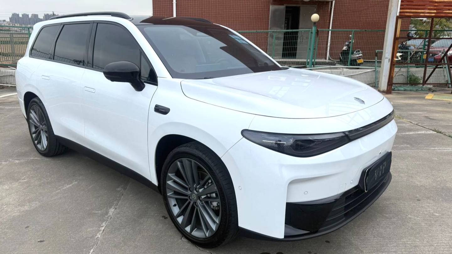 LEAP 2024 C16 Pure Electric 520 Premium Edition