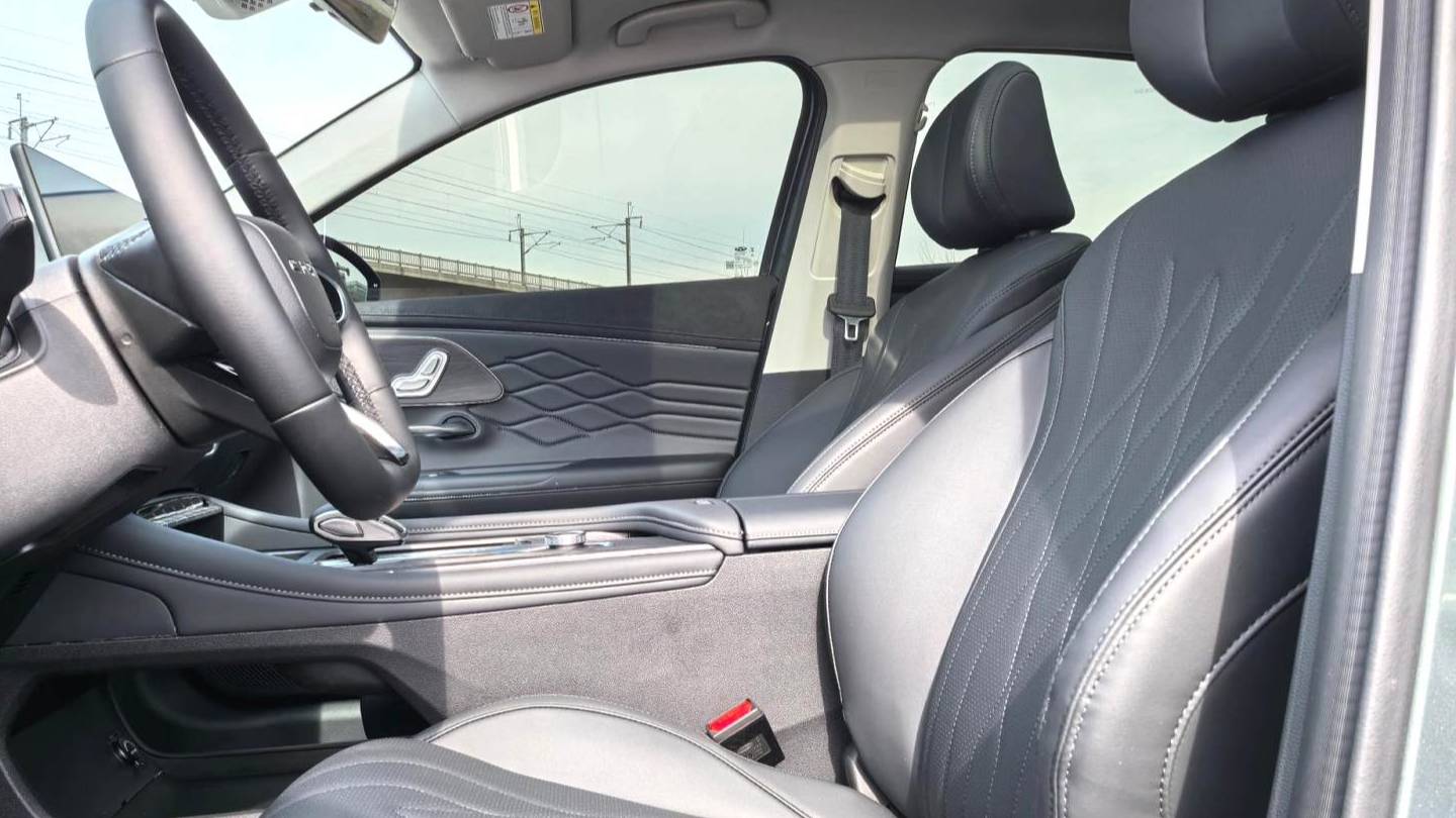 Chery 2025 ARRIZO 8 PRO 1.6T DCT Luxury Model